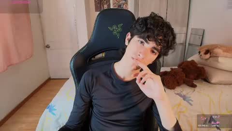 Snapshot of lucas_xo chatting on May 30, 2026, 10:29 pm lucas_xo online show from May 30, 2026, 10:29 pm