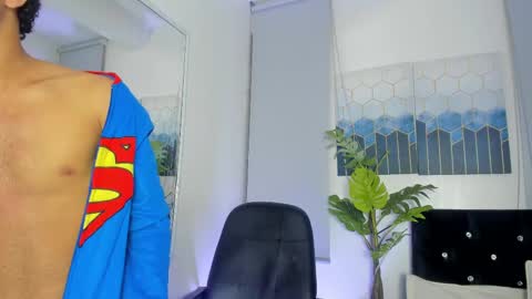 lucascarterr online show from March 2, 2025, 3:34 am