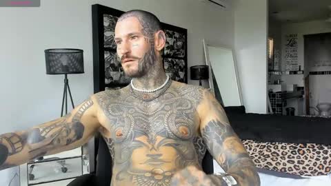 Snapshot of lucasexclusive chatting on January 8, 2025, 4:02 am lucasexclusive online show from January 8, 2025, 4:02 am