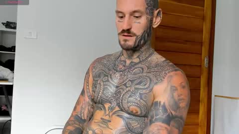 Snapshot of lucasexclusive chatting on September 25, 2025, 8:40 am lucasexclusive online show from September 25, 2025, 8:40 am