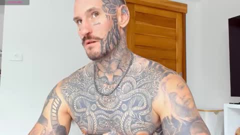 Snapshot of lucasexclusive chatting on October 17, 2025, 7:11 am lucasexclusive online show from October 17, 2025, 7:11 am