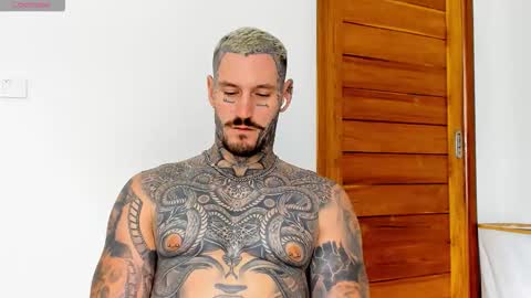 Snapshot of lucasexclusive chatting on October 21, 2025, 6:58 am lucasexclusive online show from October 21, 2025, 6:58 am