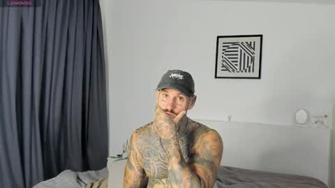 Snapshot of lucasexclusive chatting on December 15, 2025, 4:28 am lucasexclusive online show from December 15, 2025, 4:28 am