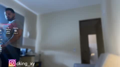 lucasfit24 online show from October 8, 2025, 3:53 pm