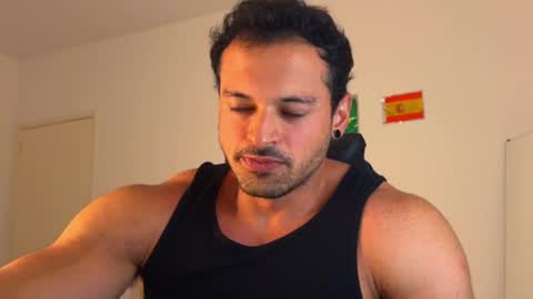 lucasfit24 online show from July 7, 2026, 2:14 am