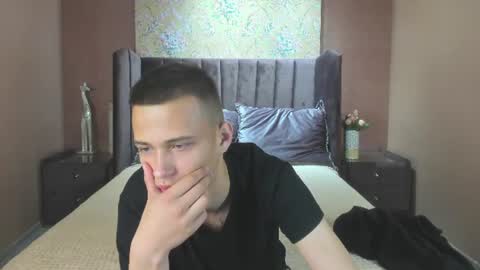 Snapshot of lucaskaur chatting on July 12, 2026, 12:51 pm lucaskaur online show from July 12, 2026, 12:51 pm