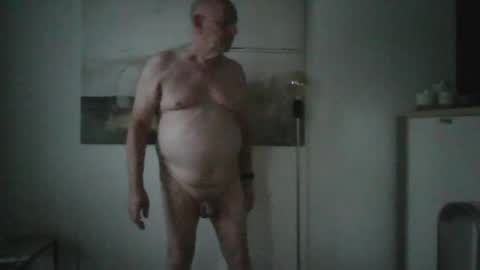 Snapshot of lucbottom031249 chatting on August 5, 2026, 4:04 am lucbottom031249 online show from August 5, 2026, 4:04 am
