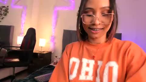 Snapshot of lucerop_ chatting on July 17, 2026, 3:46 am Lucero online show from July 17, 2026, 3:46 am