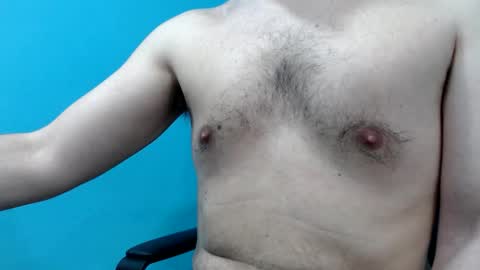 Snapshot of luchas91 chatting on February 10, 2026, 6:23 pm luchas91 online show from February 10, 2026, 6:23 pm