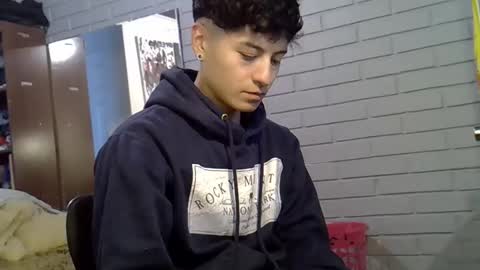 Felipe online show from April 25, 2026, 1:52 pm