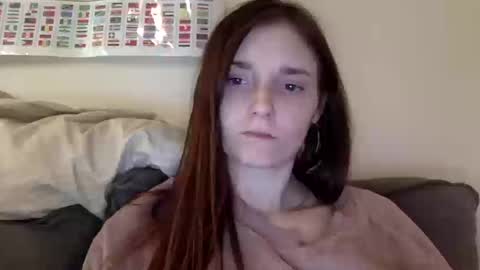 Luci Layne online show from October 17, 2025, 6:32 pm