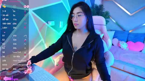 hanna online show from May 4, 2026, 11:45 pm