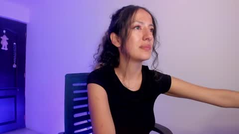 Lucia online show from July 10, 2026, 1:43 am