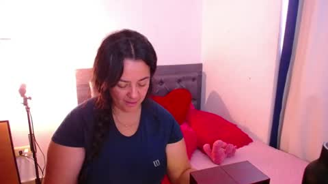 Snapshot of lucia_vonne chatting on June 4, 2026, 8:48 pm Lucia Vonne online show from June 4, 2026, 8:48 pm