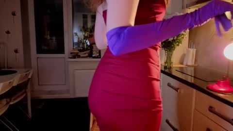 Snapshot of luciacoy chatting on October 31, 2025, 7:26 pm Lucia online show from October 31, 2025, 7:26 pm