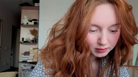 Snapshot of luciacoy chatting on April 22, 2026, 2:07 pm Lucia online show from April 22, 2026, 2:07 pm