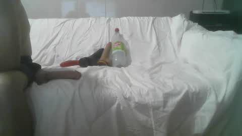 Snapshot of luciamorena1981 chatting on July 17, 2026, 12:17 am luciamorena1981 online show from July 17, 2026, 12:17 am