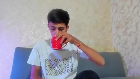 Pirulo online show from November 19, 2025, 12:16 pm