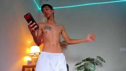 Snapshot of lucian_davii chatting on June 12, 2026, 1:10 pm Pirulo online show from June 12, 2026, 1:10 pm