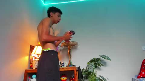 Snapshot of lucian_davii chatting on June 16, 2026, 2:09 pm Pirulo online show from June 16, 2026, 2:09 pm
