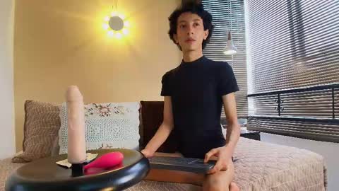 Lucian Morel S online show from September 23, 2025, 12:41 pm