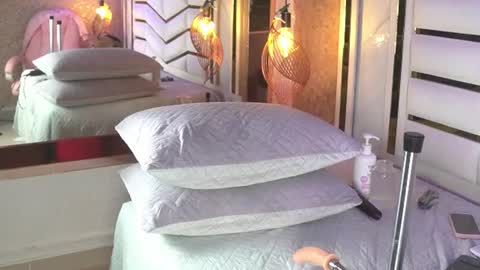 Snapshot of luciana_agudelo chatting on July 4, 2026, 7:09 pm luciana_agudelo online show from July 4, 2026, 7:09 pm