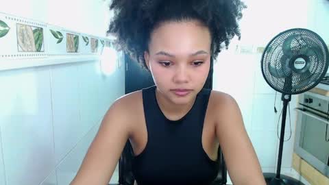 Snapshot of luciana_mj1 chatting on April 7, 2026, 12:38 pm LUCIANA online show from April 7, 2026, 12:38 pm