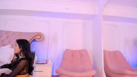 Luciana online show from May 10, 2026, 2:44 pm