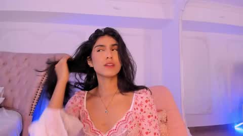 Luciana online show from May 13, 2026, 8:49 pm