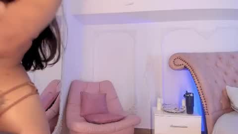 Luciana online show from June 25, 2026, 8:46 pm