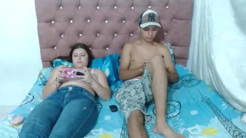 luciana_rober online show from May 4, 2026, 12:17 am