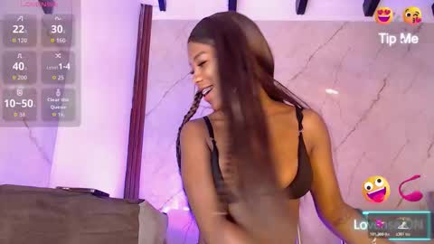 Snapshot of lucianaamorena chatting on November 5, 2025, 12:27 pm Luciana Morena online show from November 5, 2025, 12:27 pm