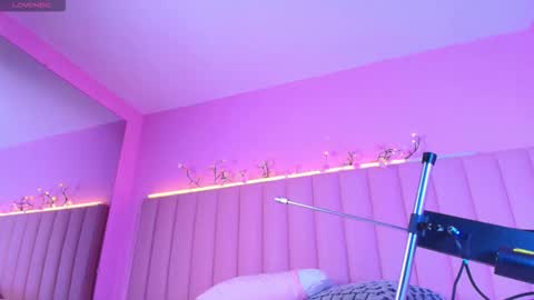 lucianablake online show from March 16, 2026, 5:13 am