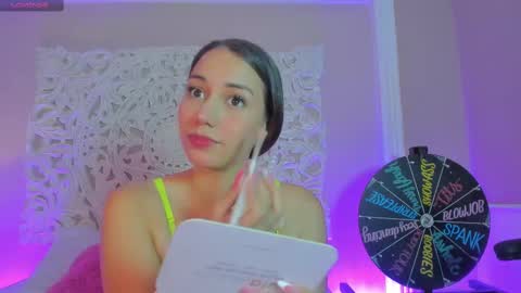 Snapshot of lucianacarter chatting on February 28, 2025, 4:43 am online show from February 28, 2025, 4:43 am