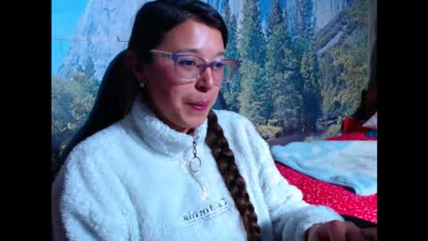 Lucy online show from September 29, 2025, 2:06 am