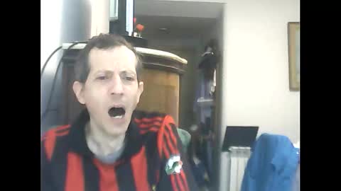 Luciano online show from February 21, 2026, 3:07 am