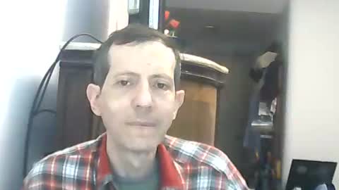 Snapshot of lucianoaxel chatting on May 27, 2026, 1:57 am Luciano online show from May 27, 2026, 1:57 am