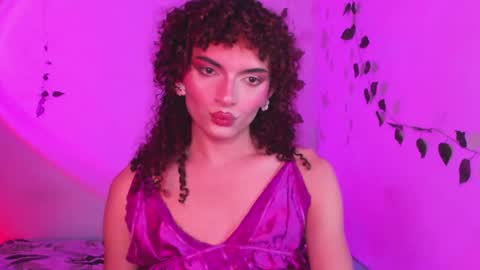 Snapshot of lucianromeo17 chatting on June 4, 2026, 7:25 am Lucy or Lucian 3 Come to my social Links3 online show from June 4, 2026, 7:25 am