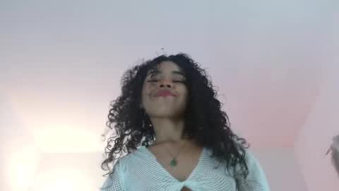 Snapshot of lucie_petite chatting on January 12, 2025, 6:49 pm Lucie - online show from January 12, 2025, 6:49 pm