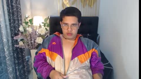 Luciferhotcum online show from February 1, 2025, 1:30 pm