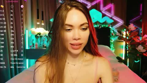 Snapshot of lucifiella chatting on September 21, 2025, 4:30 pm MimiFors online show from September 21, 2025, 4:30 pm