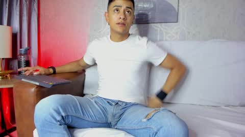 Leo online show from February 27, 2025, 11:20 am