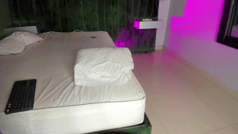 Leo online show from October 20, 2025, 11:32 am