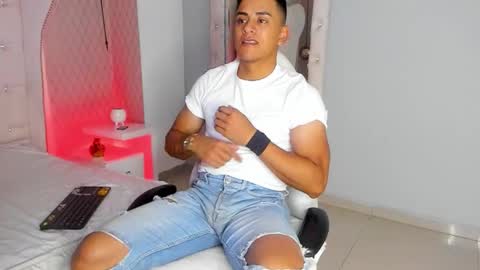 Leo online show from February 14, 2026, 11:29 am