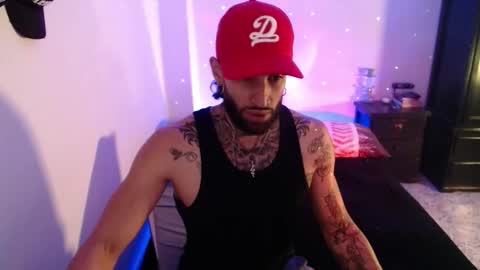 Snapshot of luciifer_hills chatting on November 26, 2025, 3:35 pm luciifer_hills online show from November 26, 2025, 3:35 pm