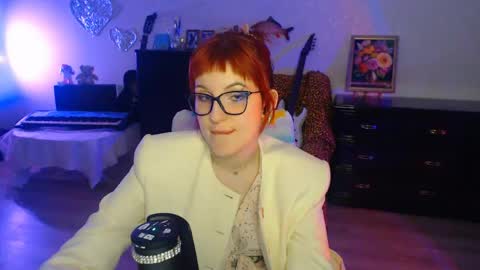 Snapshot of lucindaschaible chatting on May 10, 2026, 6:46 pm Lexa online show from May 10, 2026, 6:46 pm