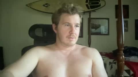 Snapshot of luckboy698 chatting on November 3, 2025, 9:05 pm luckboy698 online show from November 3, 2025, 9:05 pm