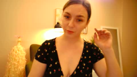 lucky_foryou_baby online show from January 2, 2025, 3:51 pm