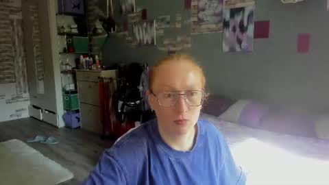 lucky_licky20 online show from June 25, 2026, 2:44 am