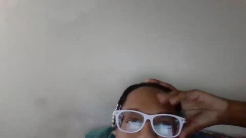 Snapshot of lucky_light_usa chatting on March 8, 2026, 2:04 am lucky online show from March 8, 2026, 2:04 am